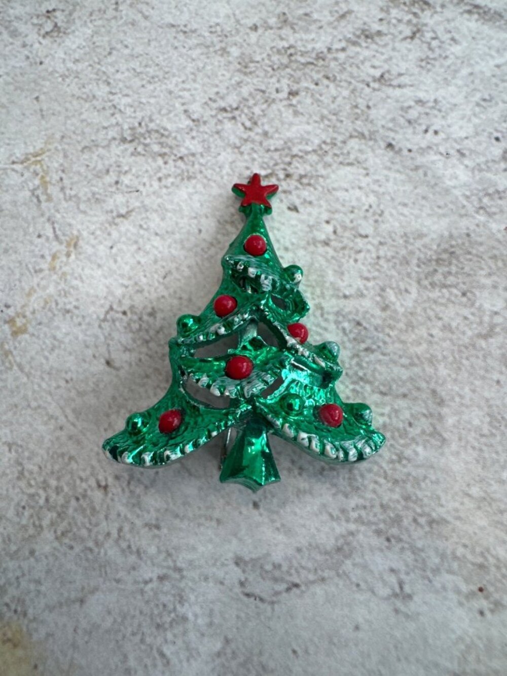 Vintage Green Christmas Tree Brooch with Red Painted Ornaments Silver Backing